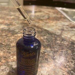 Kiehl’s Midnight Recovery Concentrate